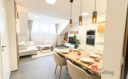Pronájem bytu 2+kk 74 m²
