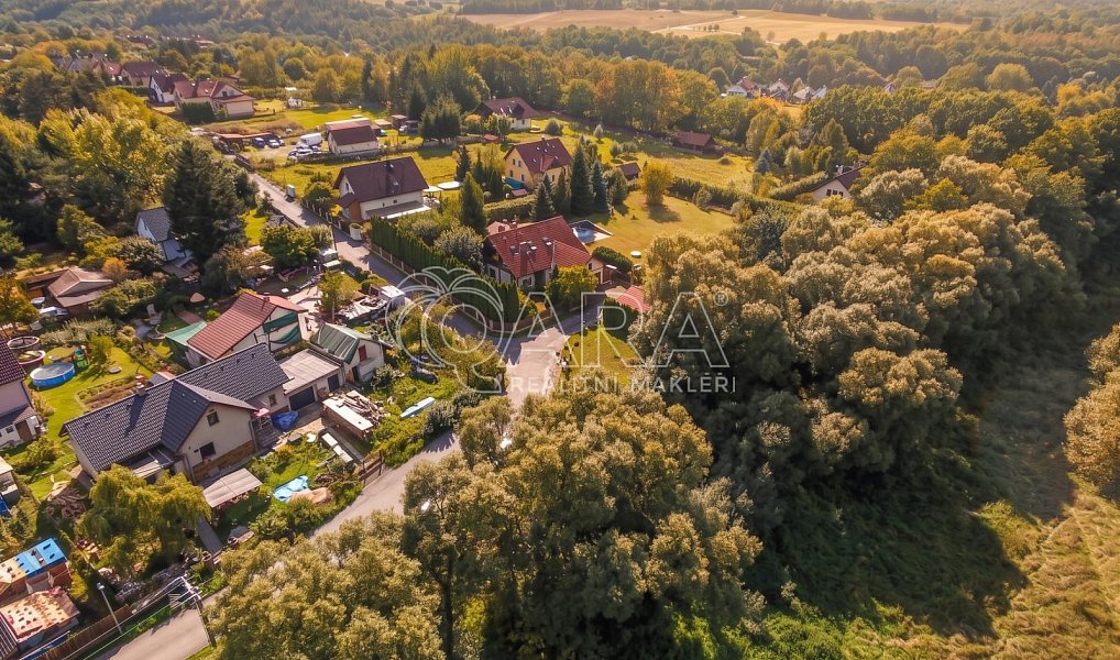 Prodej stavebního pozemku 1 555 m², Krhanice – náhled fotky 14