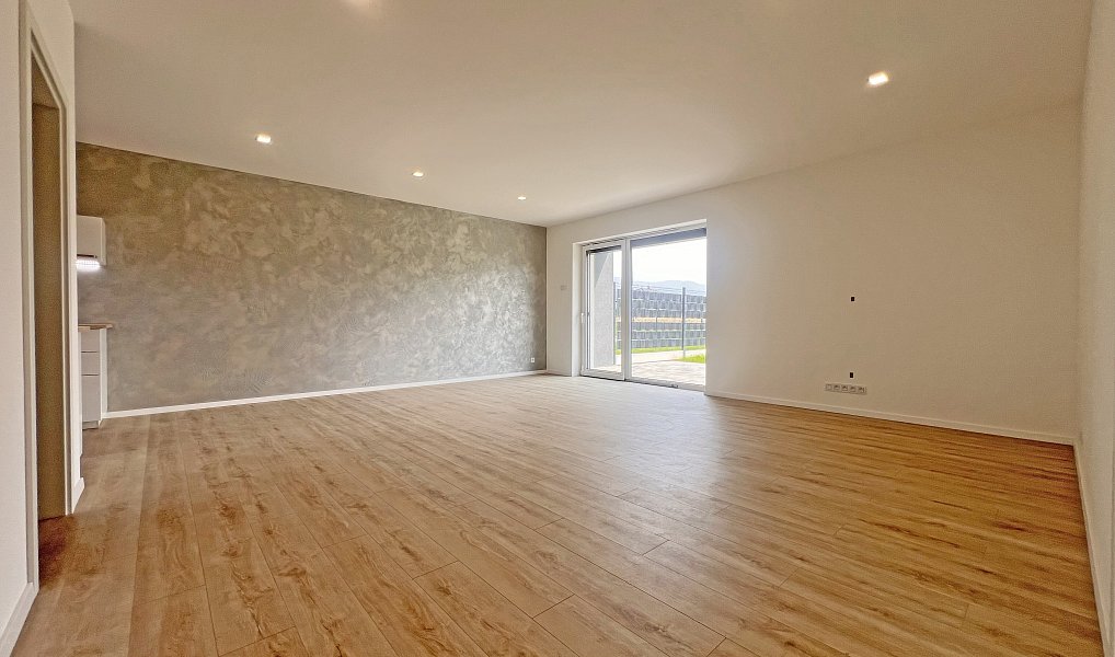 Pronájem domu 83 m², Tichá – náhled fotky 7