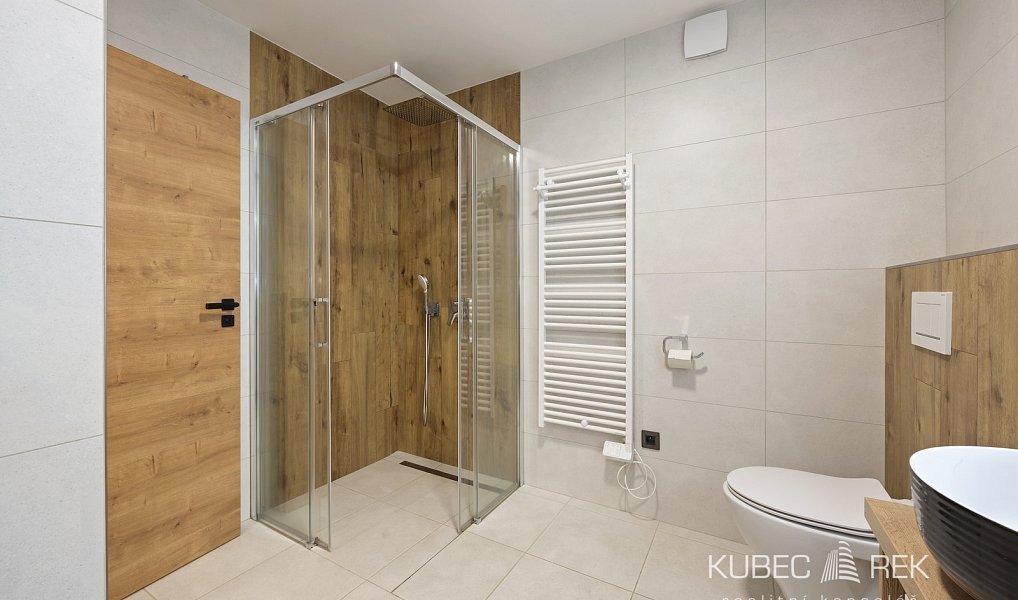 Prodej bytu 3+kk 57 m², Horní Planá – náhled fotky 16