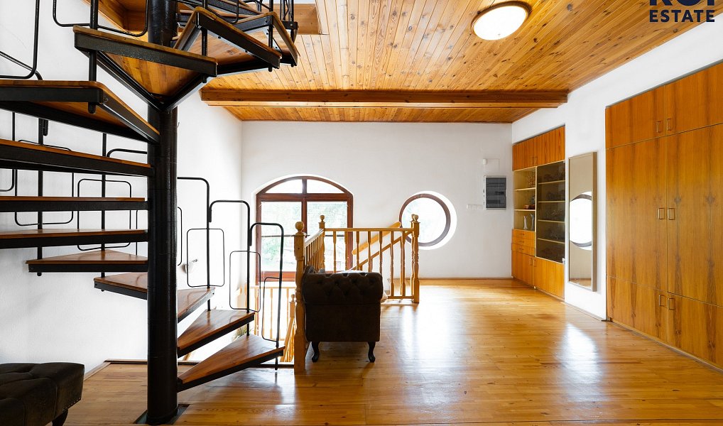 Prodej domu 385 m² s pozemkem 3 509 m², Ochoz u Brna – náhled fotky 22