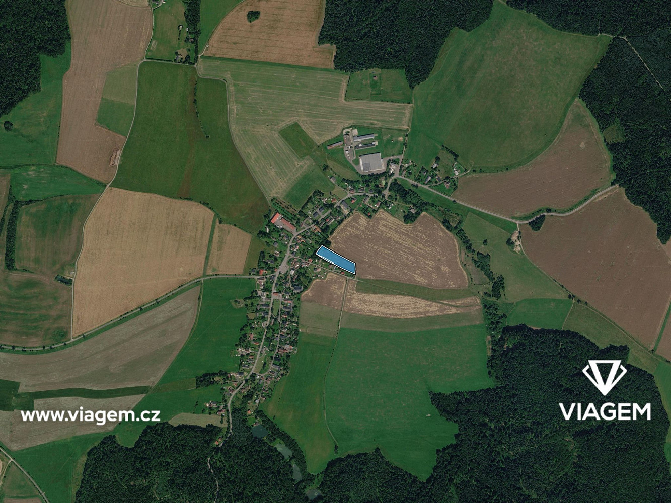 Prodej stavebního pozemku 2 081 m² – fotografie 3