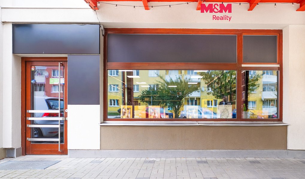 Pronájem komerčního prostoru, 150 m², Most