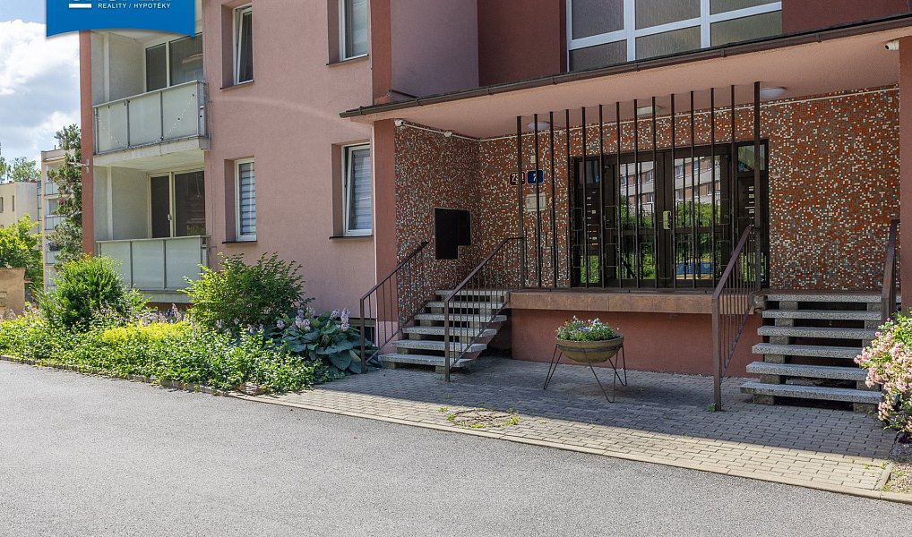 Prodej bytu 4+1 90 m², Liberec – náhled fotky 12
