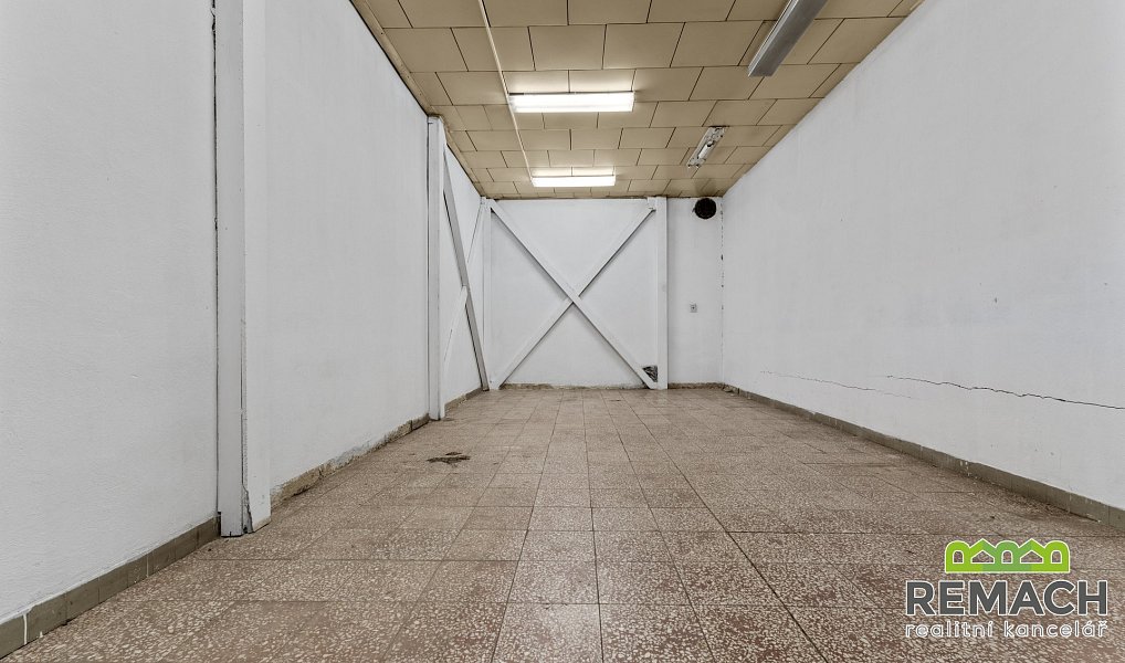 Pronájem obchodních prostor 40 m², Kunovice – náhled fotky 4