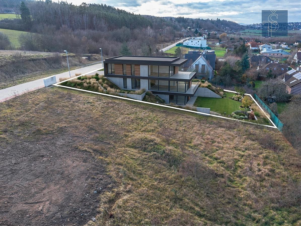 Prodej stavebního pozemku 1 316 m² – pohled 4