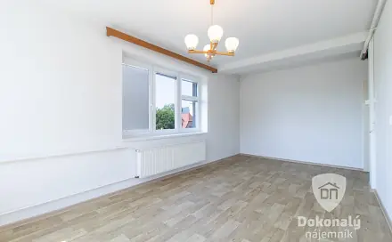Pronájem bytu 3+1 73 m², Jedličkova, Lysá nad Labem, okres Nymburk
