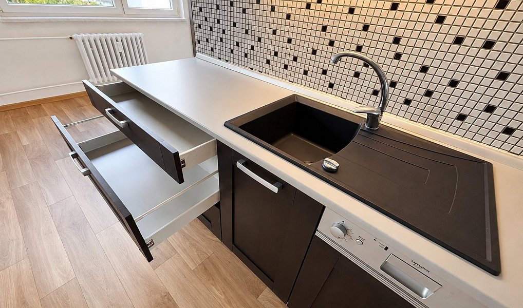 Prodej 3+1 - 75 m2 - Obránců míru - Třebíč — foto 3