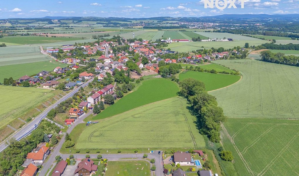 Prodej stavebního pozemku 6 710 m², Nahořany – náhled fotky 4