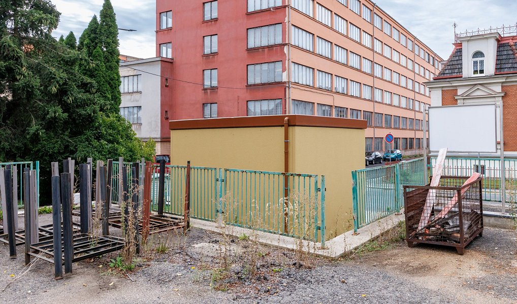 Prodej výrobních prostor 1 813 m², Varnsdorf – náhled fotky 47