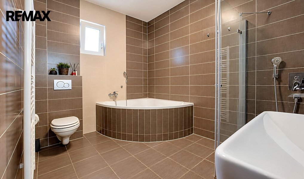 Prodej domu 92 m² s pozemkem 787 m², Tuhaň – náhled fotky 21