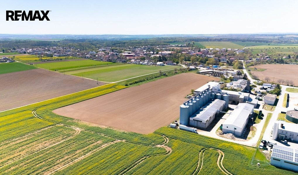 Prodej komerčního pozemku 14 294 m², Hrotovice – náhled fotky 12