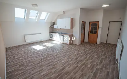 Pronájem bytu 2+kk 64 m², náměstí Míru, Hrušovany nad Jevišovkou, okres Znojmo