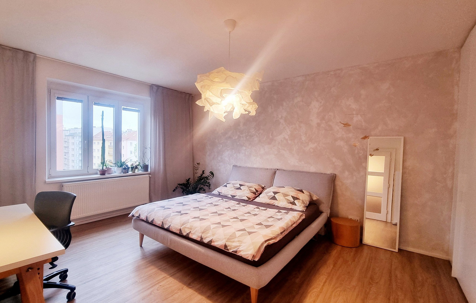 Pronájem bytu 2+kk 62 m² – pohled 6