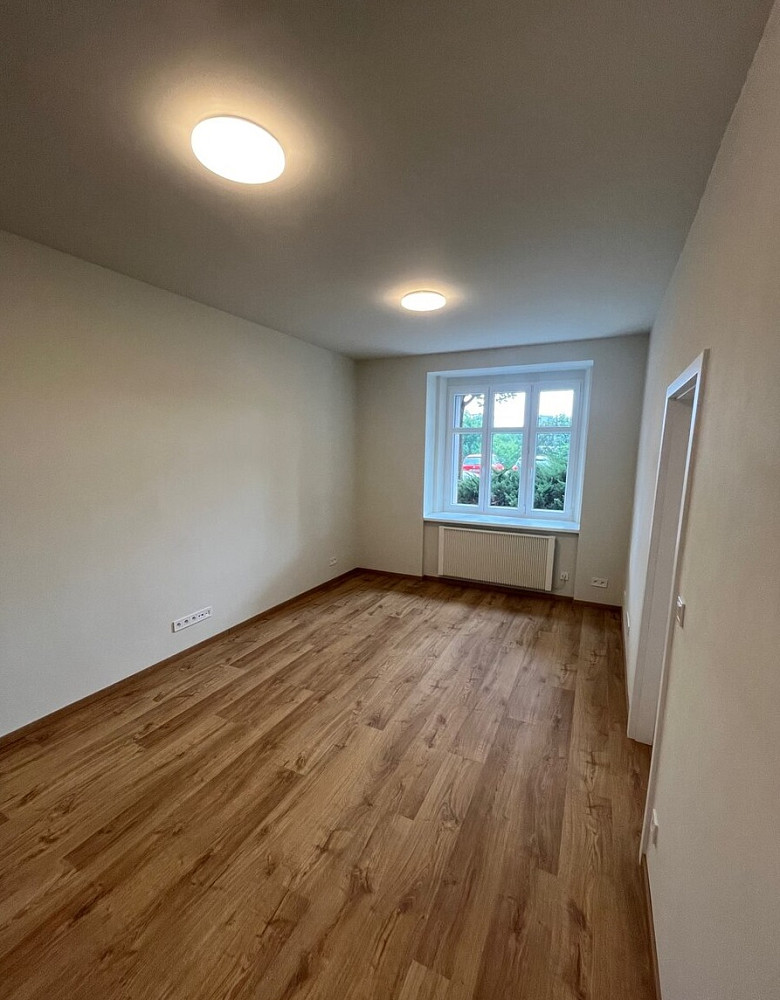 Pronájem bytu 2+kk 40 m²