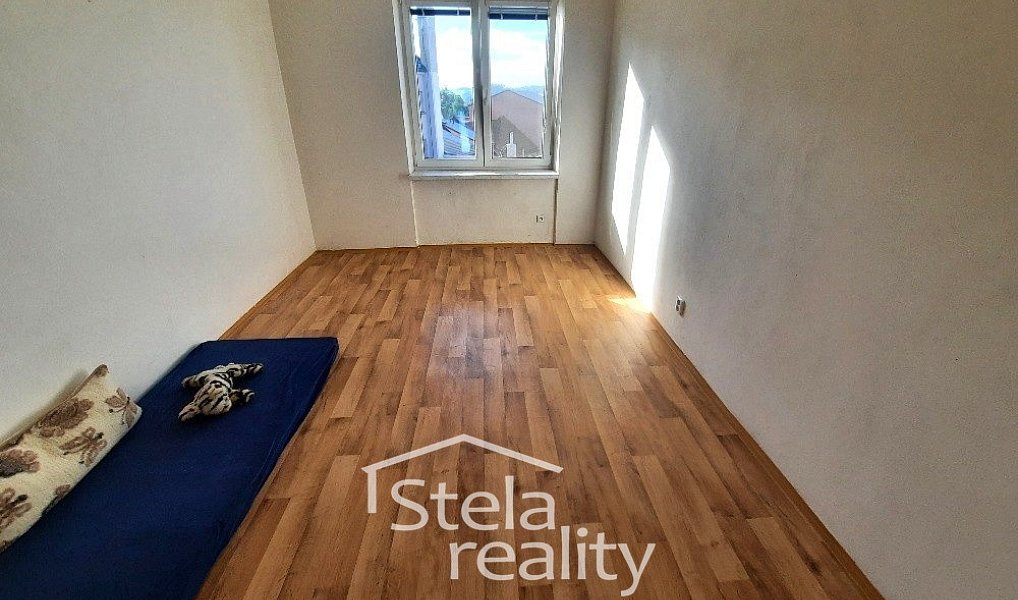 Pronájem bytu 2+1 52 m², Bruntál – náhled fotky 3