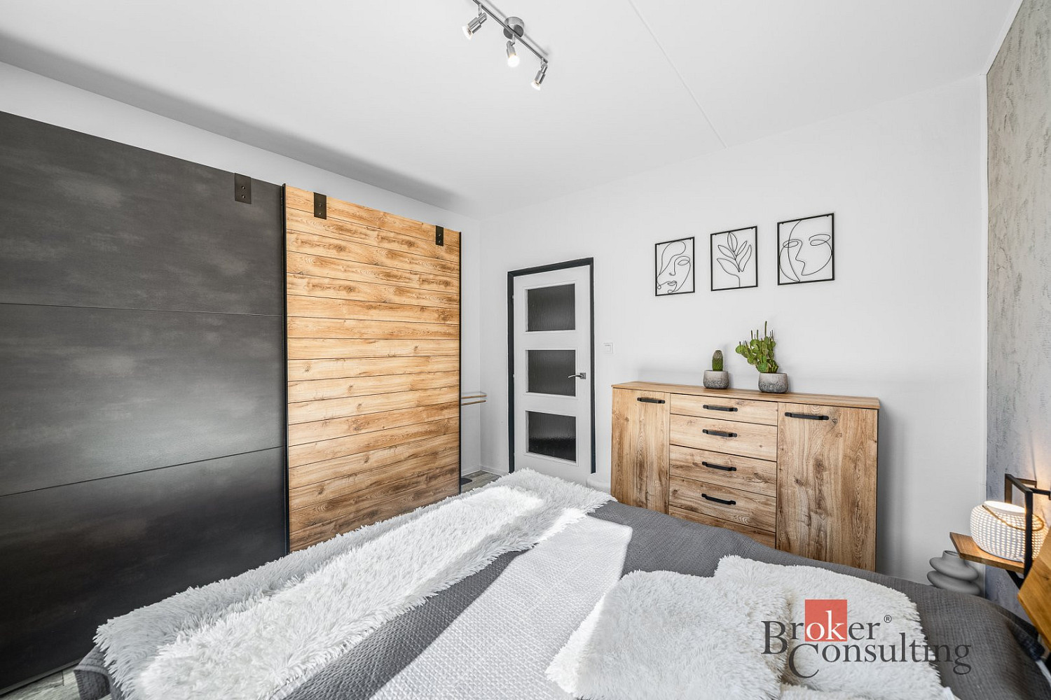 Prodej bytu 4+1 82 m² – fotografie 4