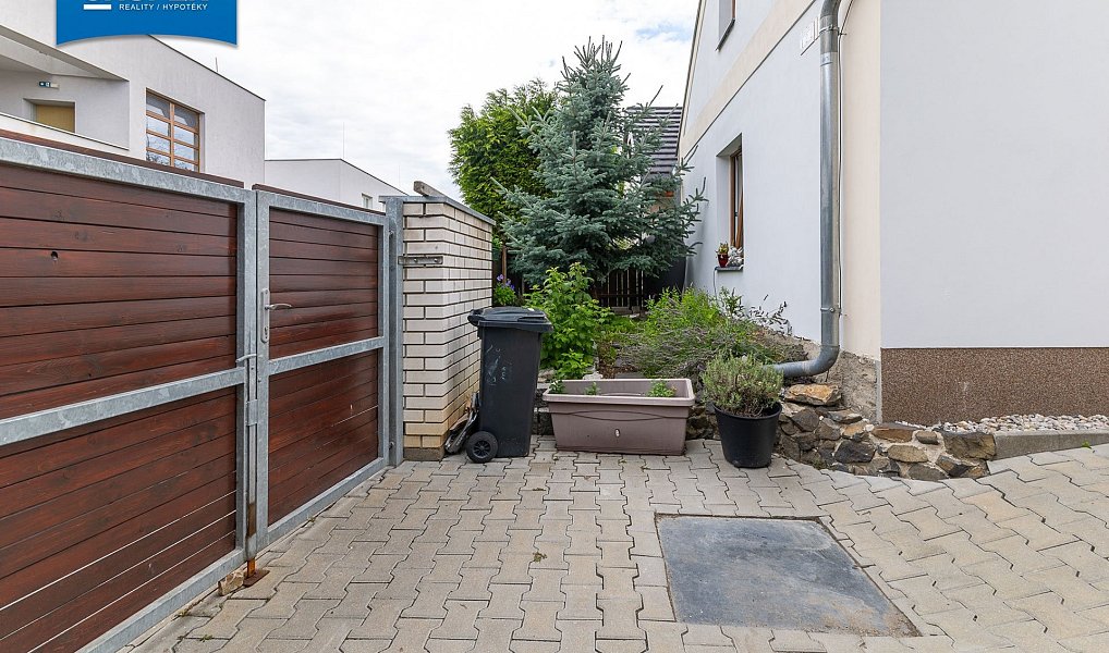 Prodej domu 106 m² s pozemkem 153 m², Praha – náhled fotky 21