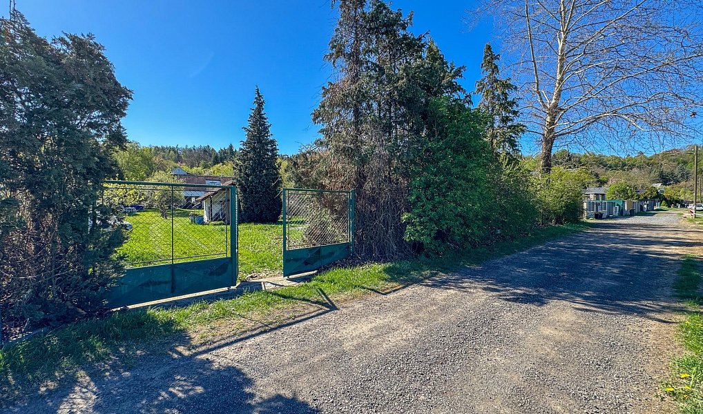 Prodej stavebního pozemku 743 m², Žatec – náhled fotky 12