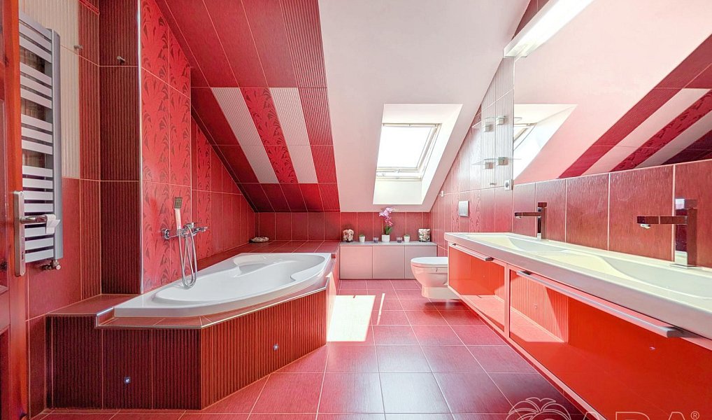 Prodej domu 373 m² s pozemkem 2 175 m², Libeř – náhled fotky 26