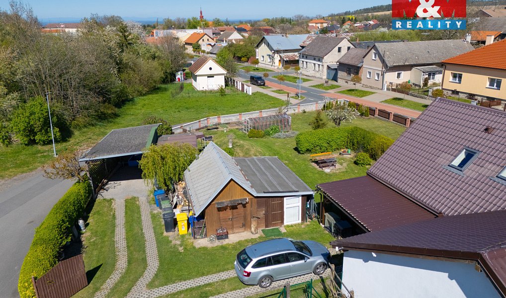 Prodej domu 390 m² s pozemkem 1 050 m², Suchdol – náhled fotky 15