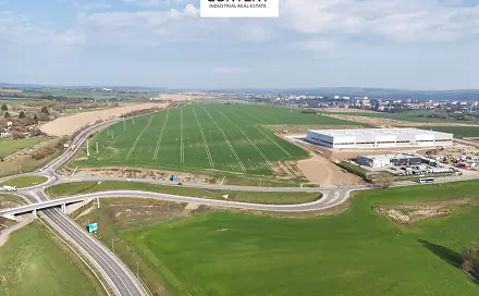 Pronájem výrobních prostor 1 522 m², Znojemská, Jihlava