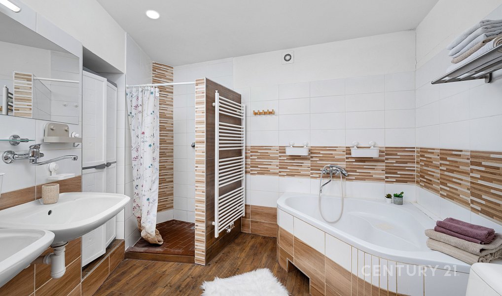 Prodej domu 170 m² s pozemkem 2 715 m², Tečovice – náhled fotky 6