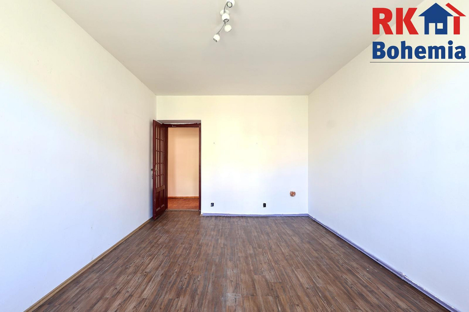 Prodej bytu 1+1 56 m² – fotografie 4