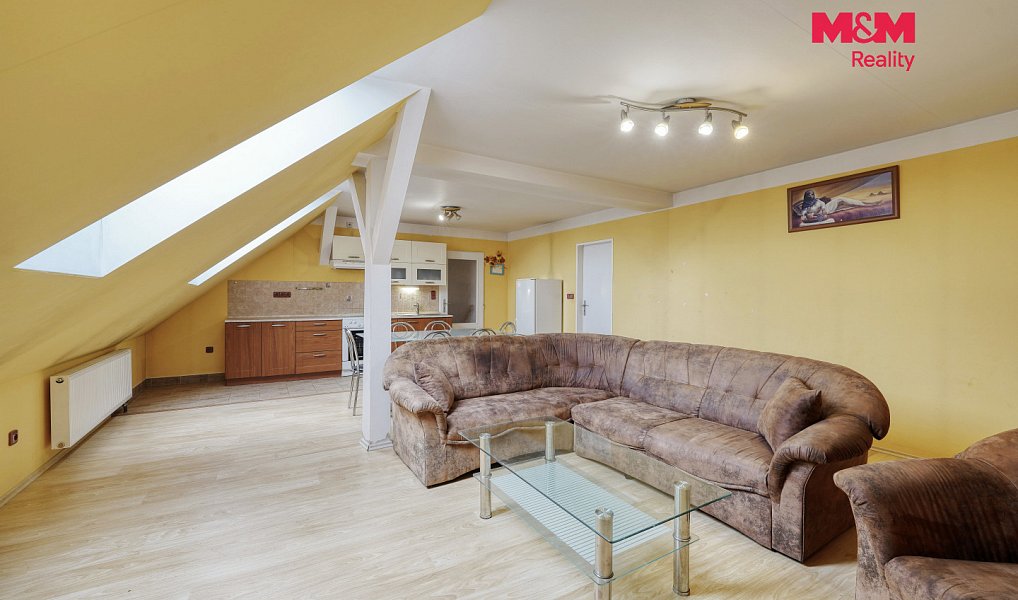 Prodej výrobních prostor 152 m², Bohy – náhled fotky 16