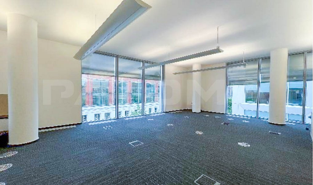 Pronájem kanceláře 717 m², Praha – náhled fotky 2