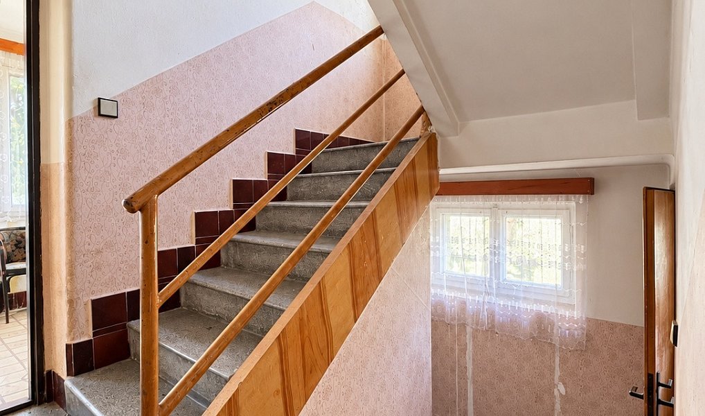 Prodej domu 258 m² s pozemkem 888 m², Pardubice – náhled fotky 10