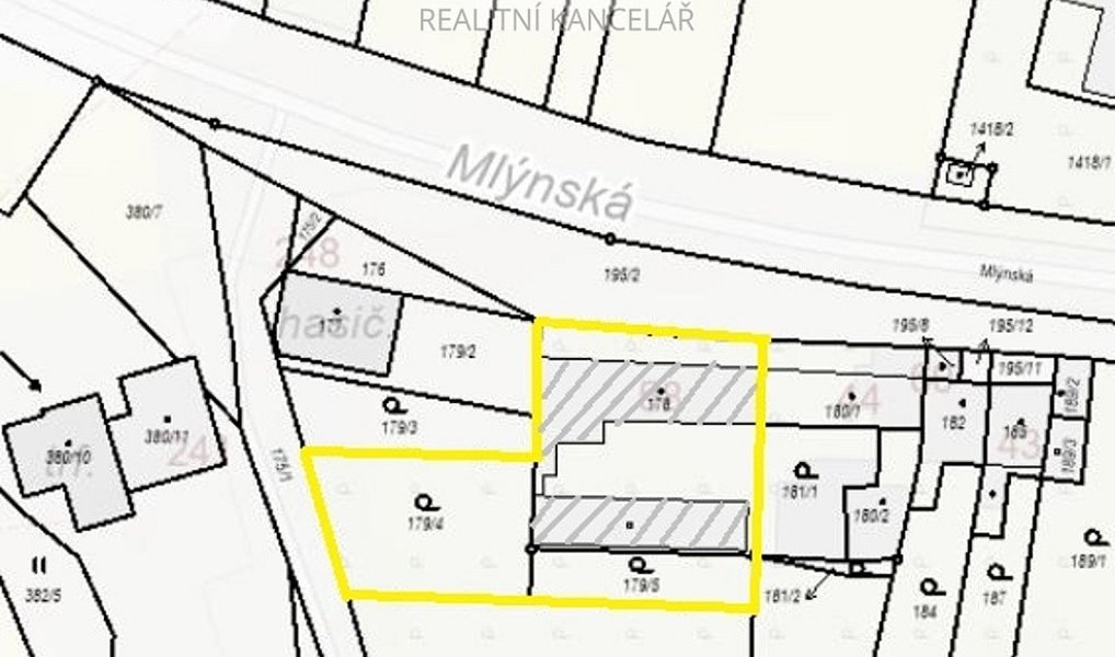 Prodej domu 665 m² s pozemkem 1 210 m², Plzeň – náhled fotky 18