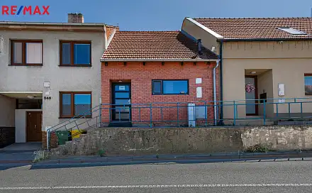 Prodej domu 95 m² s pozemkem 181 m², Komenského, Blučina, okres Brno-venkov