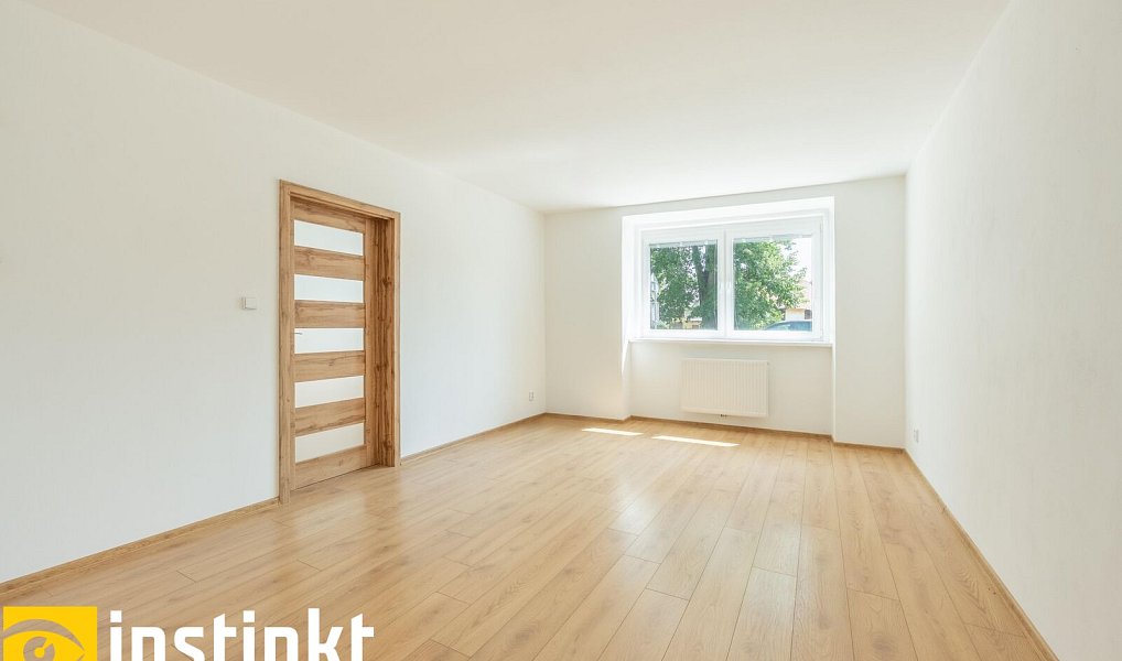 Prodej domu 220 m² s pozemkem 1 450 m², Dolní Lukavice – náhled fotky 12