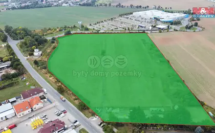 Pronájem pozemku 50 000 m², Hradec Králové