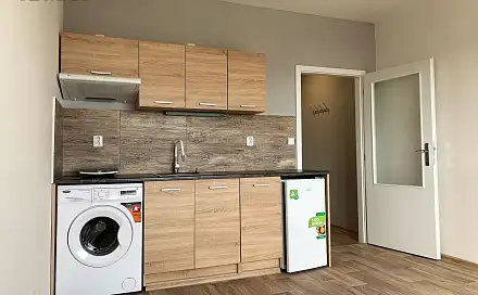 Pronájem bytu 1+kk 23 m², Lužická, Olomouc - Povel