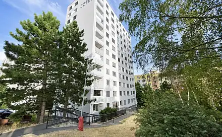Pronájem bytu 1+1 36 m², Kmochova, Ústí nad Labem - Severní Terasa
