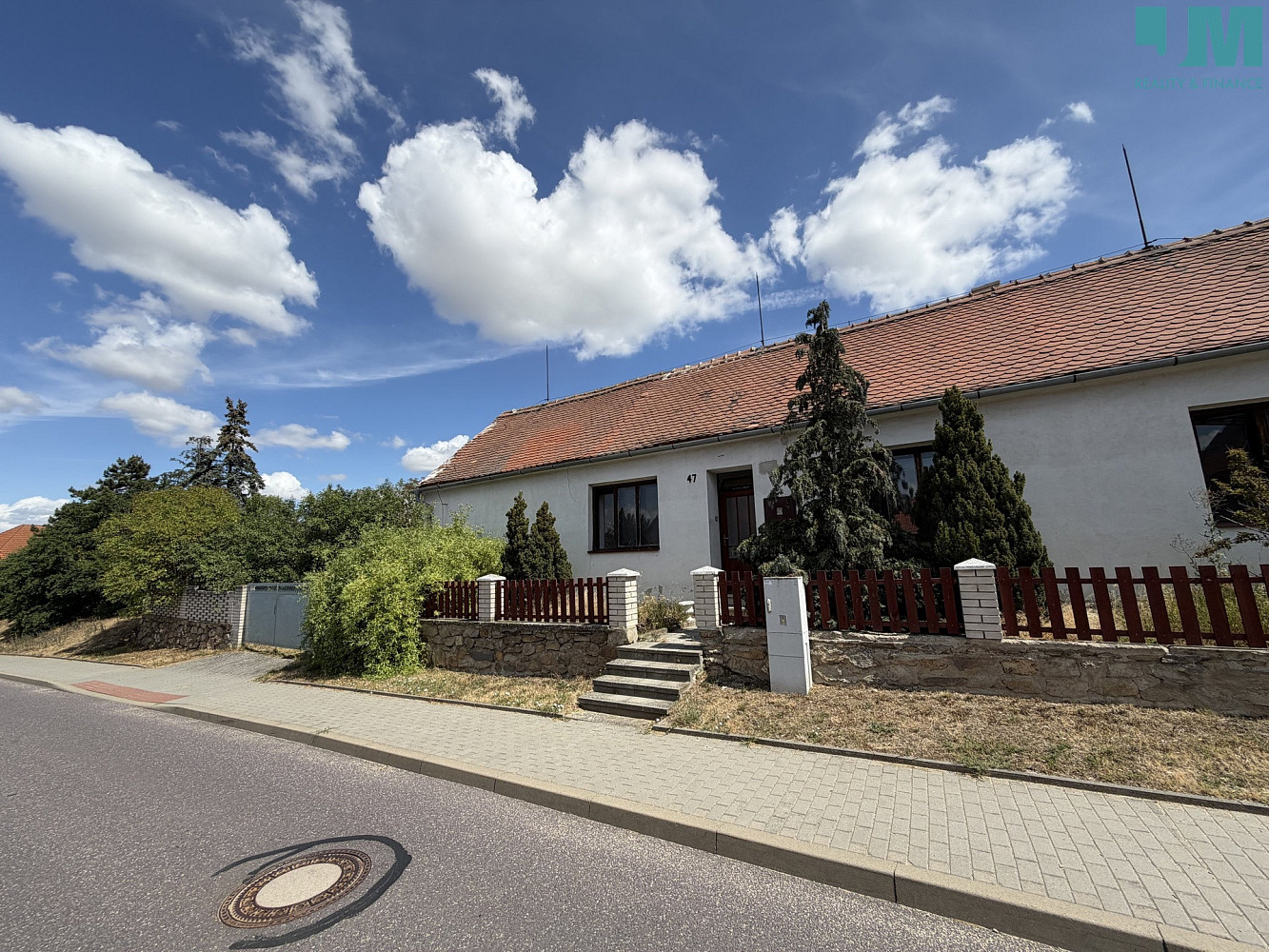 Prodej domu 120 m² s pozemkem 572 m² — photo 2