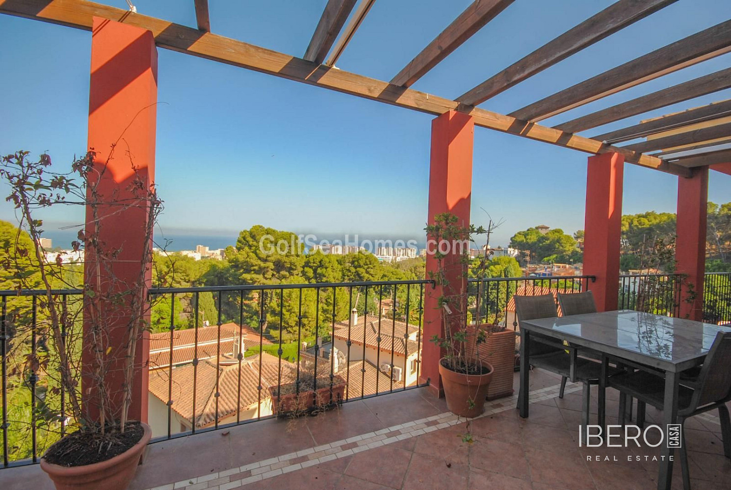 Prodej domu 250 m² s pozemkem 800 m² — photo 3