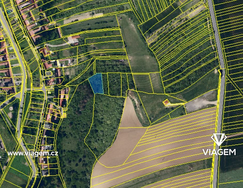 Zahrada 1 093 m² – pohled 3