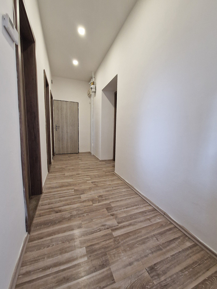 Prodej bytu 2+1 72 m² – pohled 6