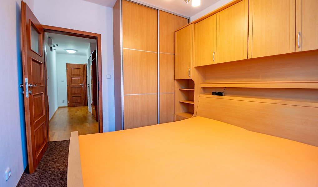 Pronájem bytu 3+1 73 m², Trutnov – náhled fotky 12