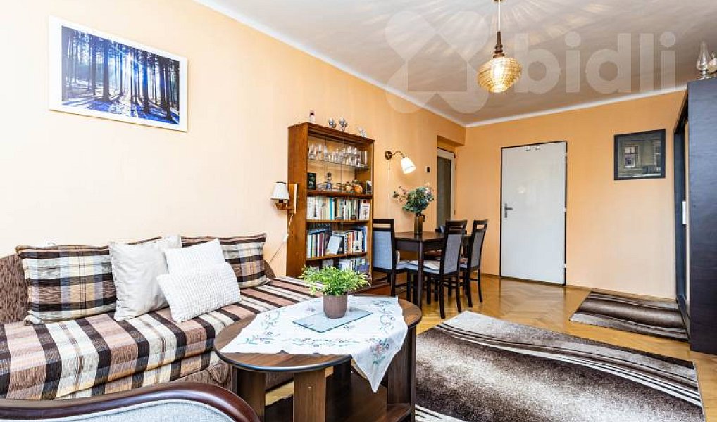Prodej bytu 2+1 68 m², Zliv – náhled fotky 2