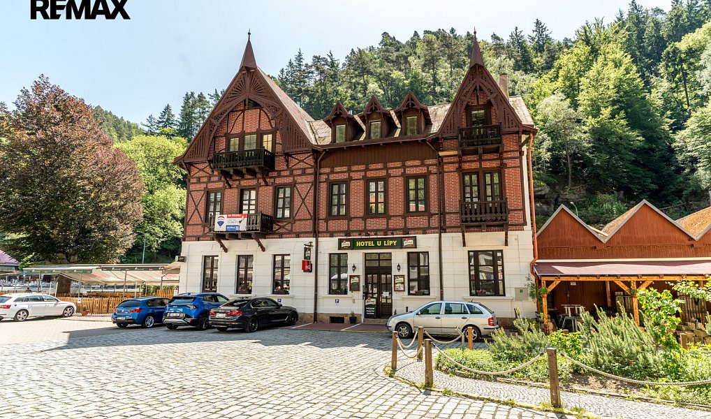 Prodej ubytovacího objektu 610 m², Hřensko – fotka 1 z 50
