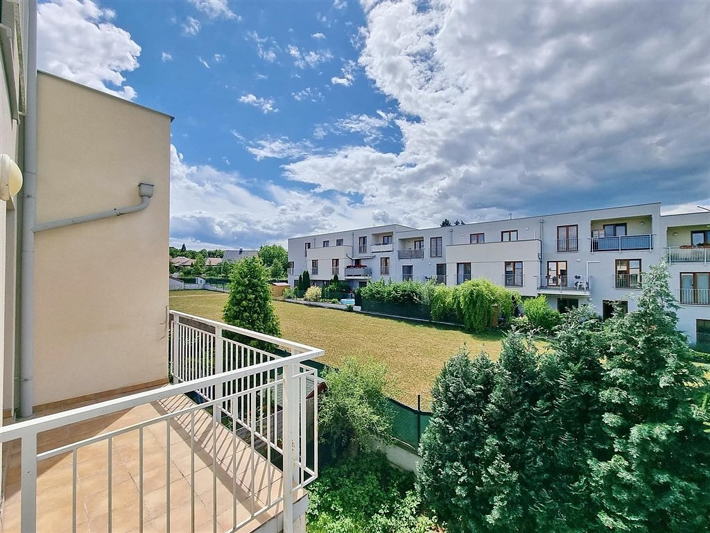 Pronájem bytu 2+kk 55 m²