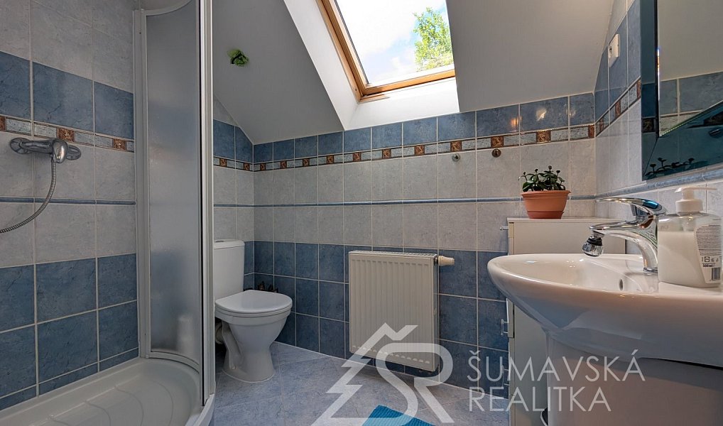 Prodej domu 121 m² s pozemkem 1 098 m², Vacov – náhled fotky 21
