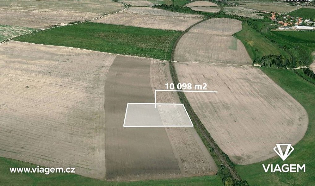 Prodej pole 5 890 m², Čachovice – náhled fotky 4