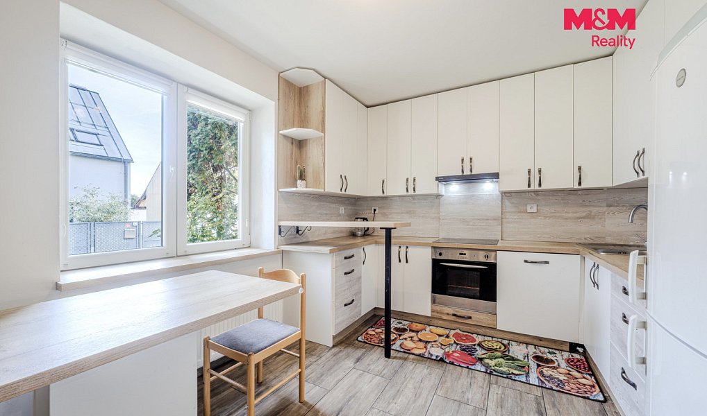 Prodej domu 80 m² s pozemkem 604 m², Bobnice – náhled fotky 3