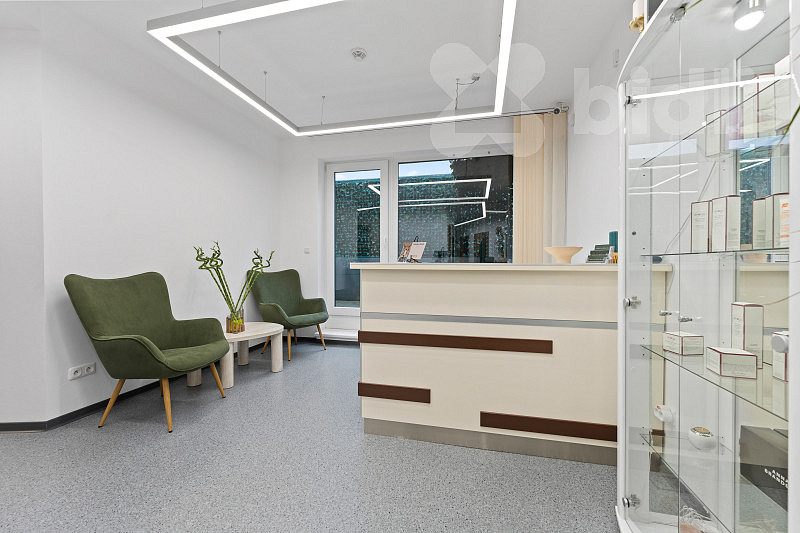 Pronájem obchodních prostor 24 m² — photo 2