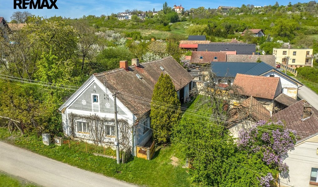 Prodej domu 180 m² s pozemkem 1 532 m², Dobrovice – náhled fotky 5